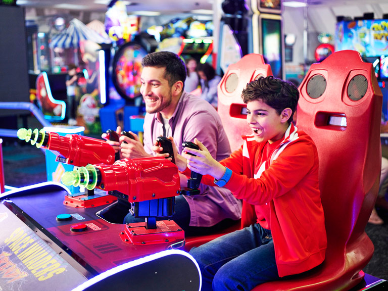 Chuck E Cheese